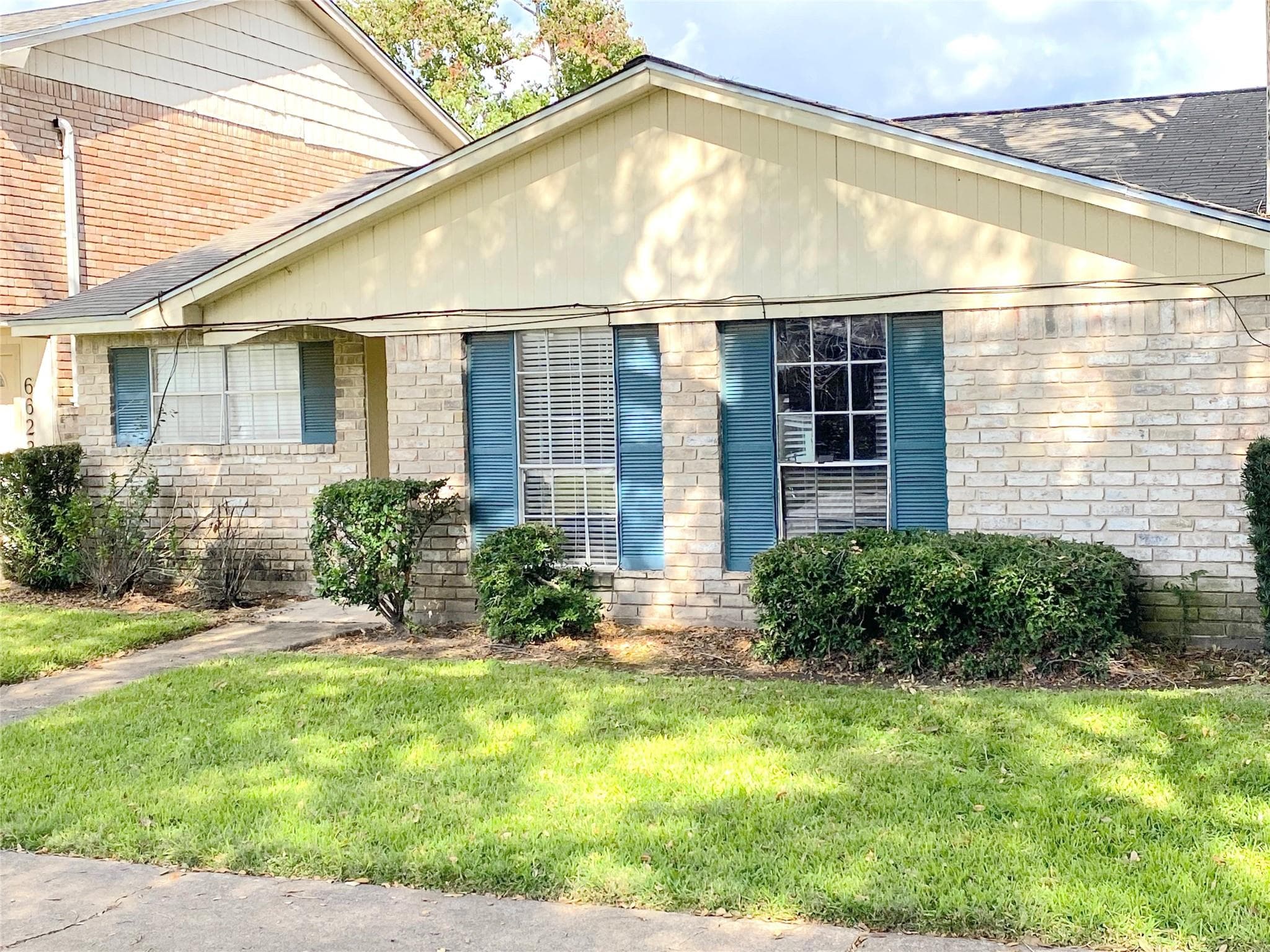 Main property image