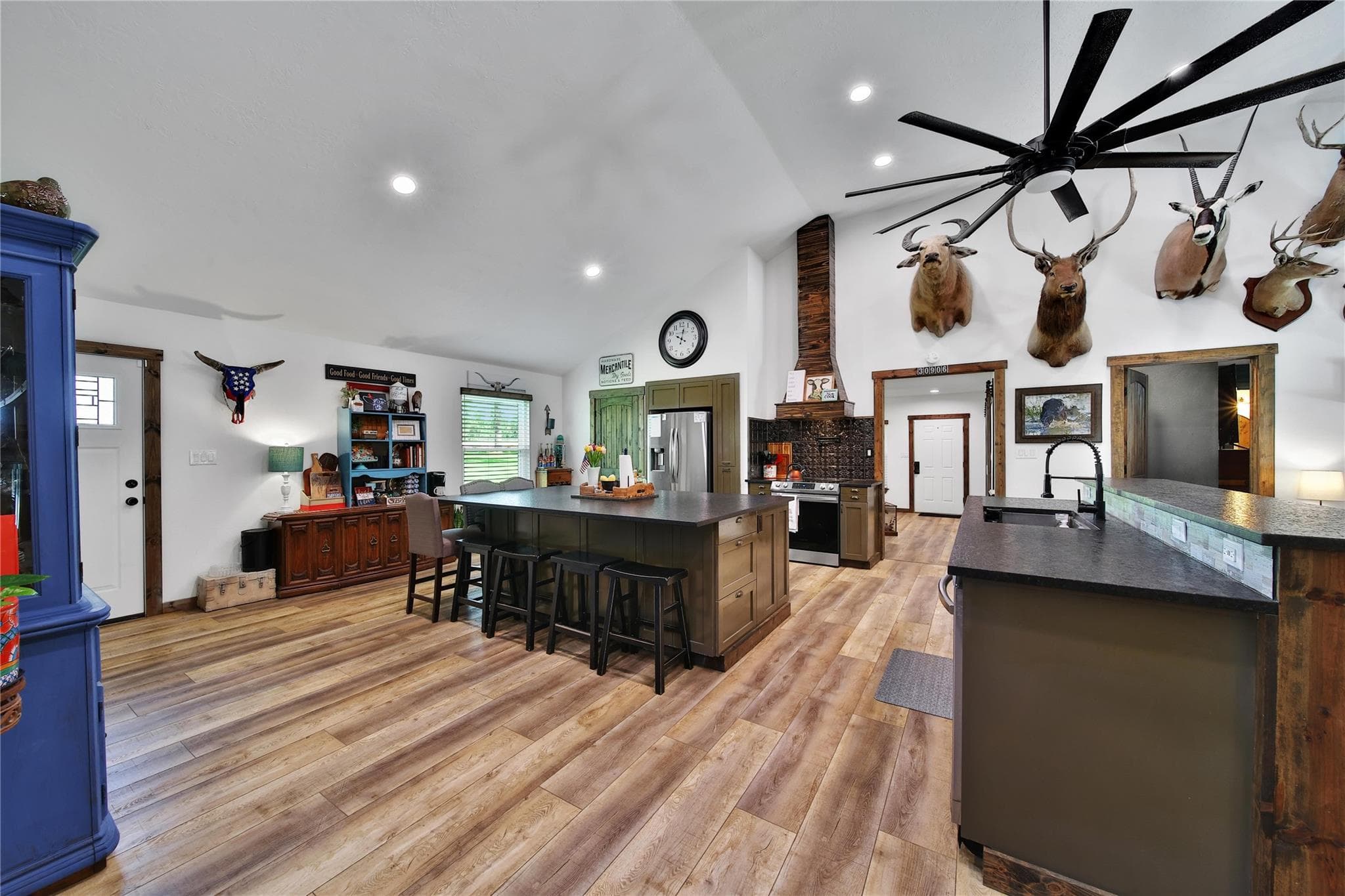 Gallery image 3