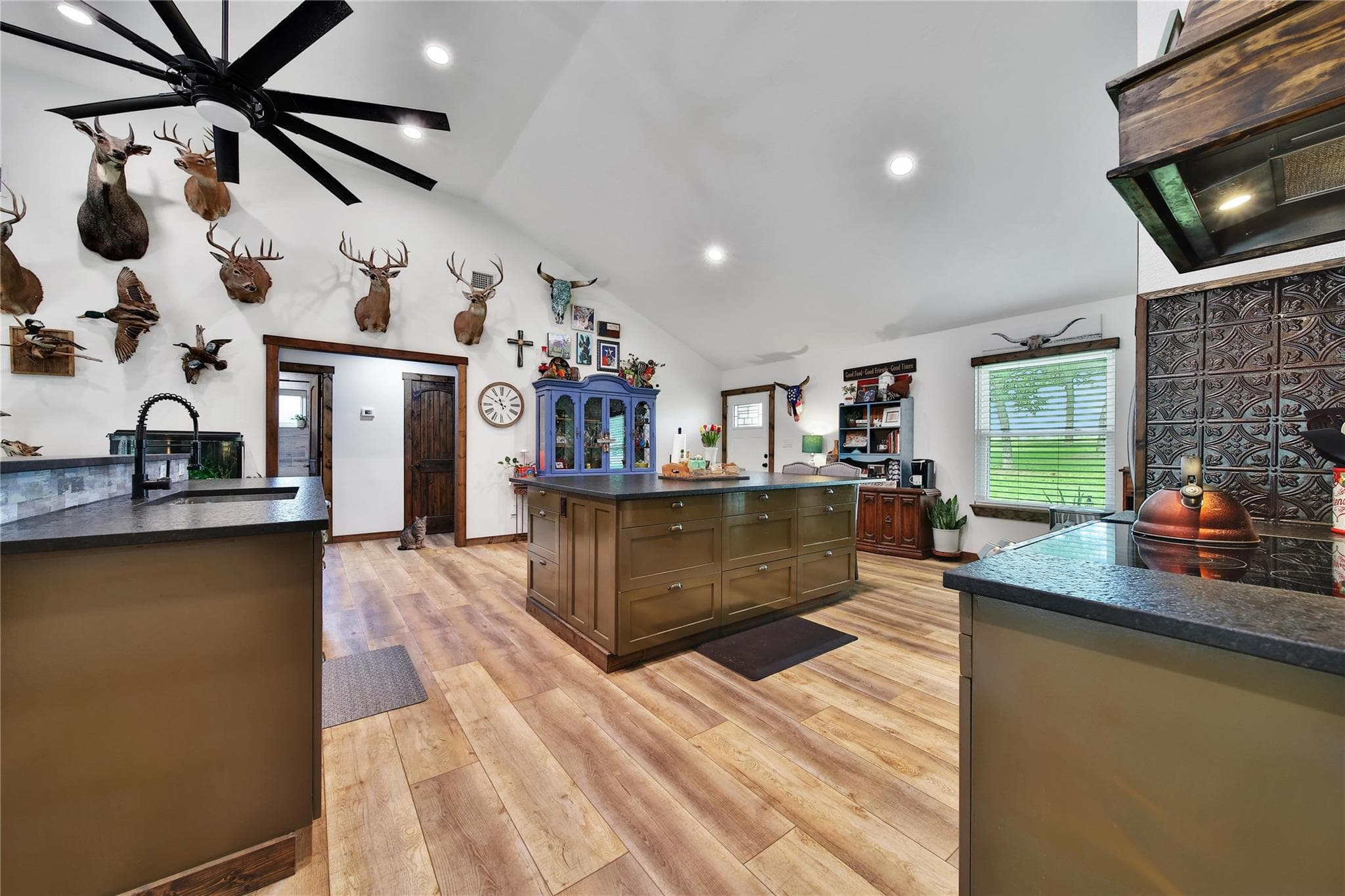 Gallery image 4