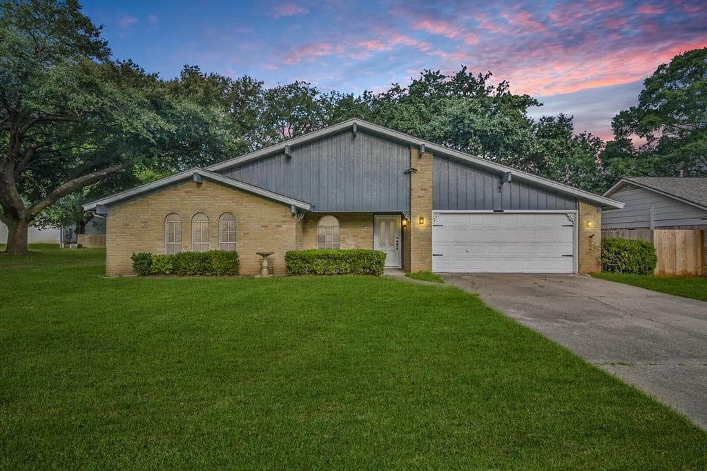 31119 Antonia Ln