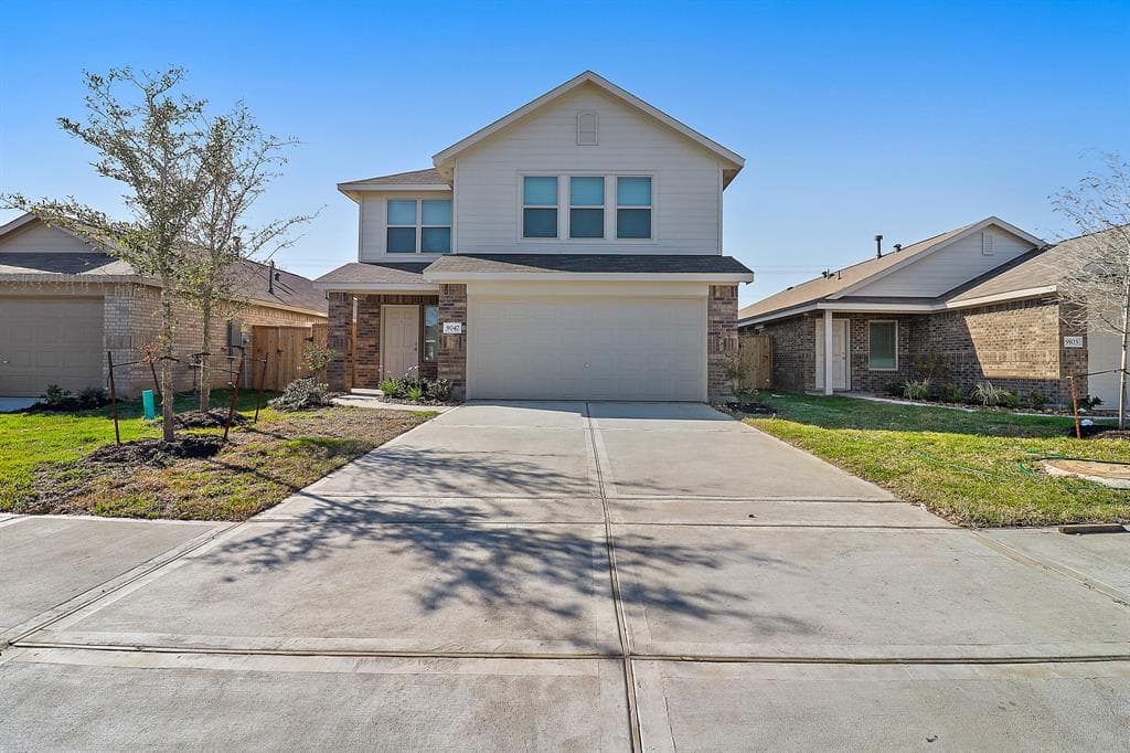 9047 Estes Lakes Dr