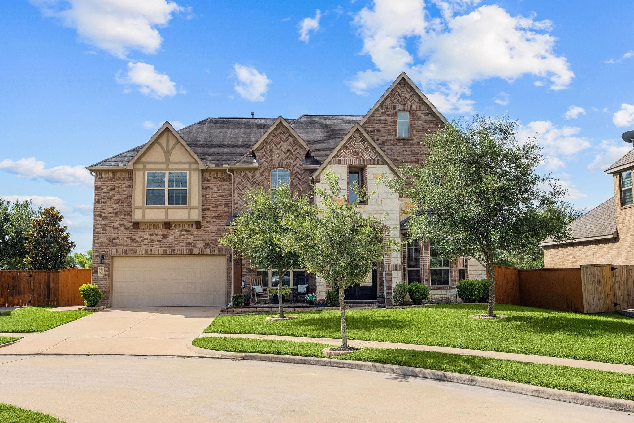 Main property image