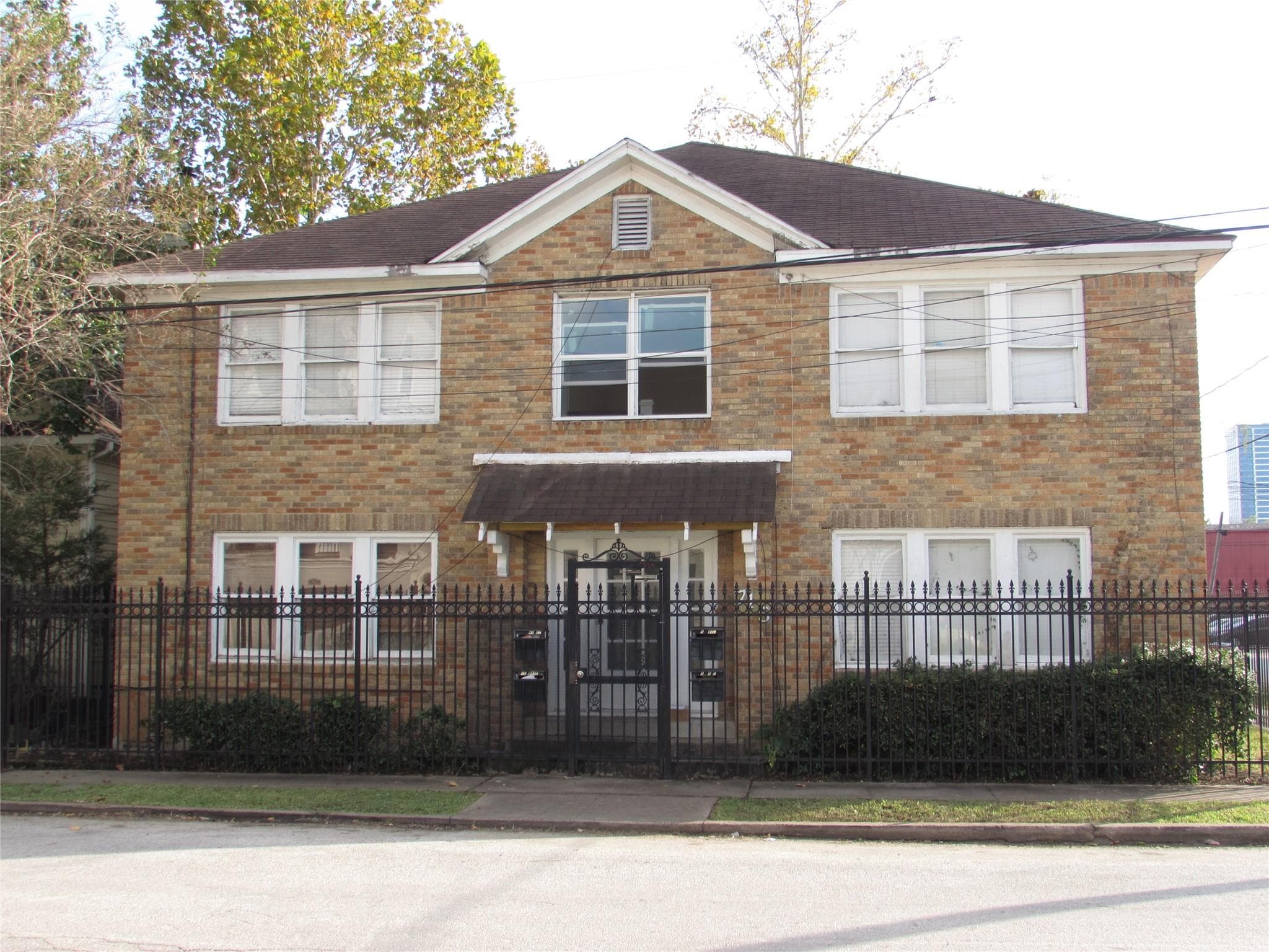 2307 Crocker St # 5