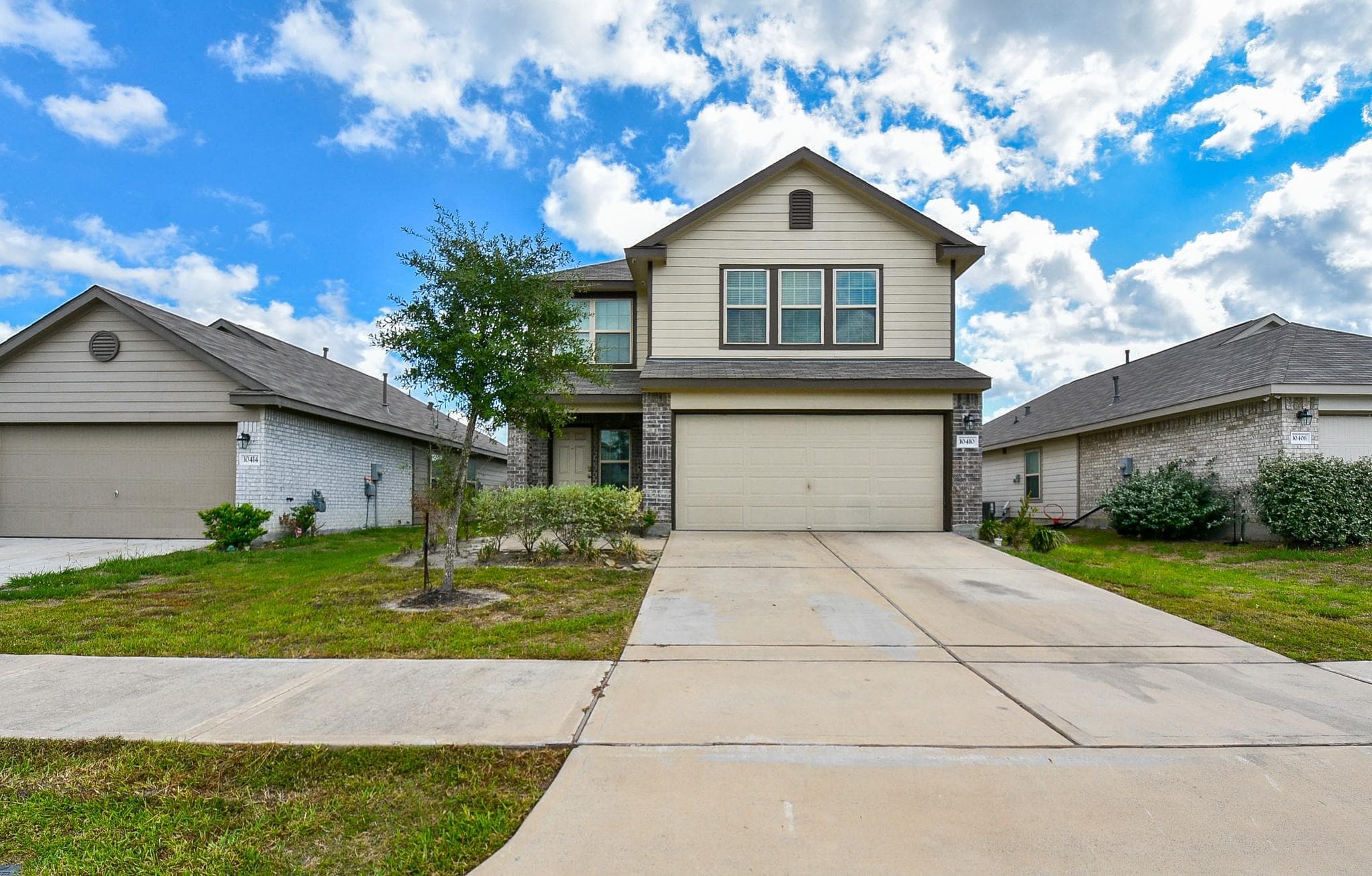 Main property image