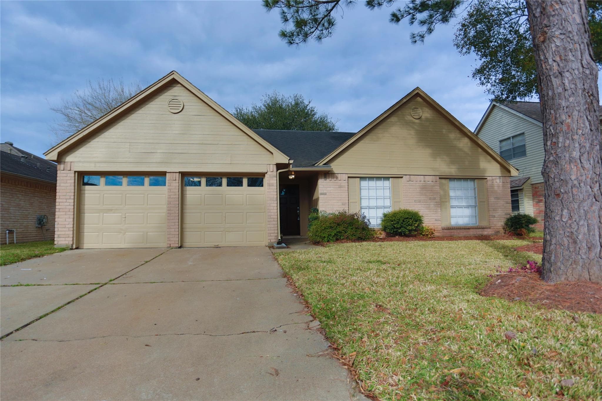 7007 Glen Rosa Dr