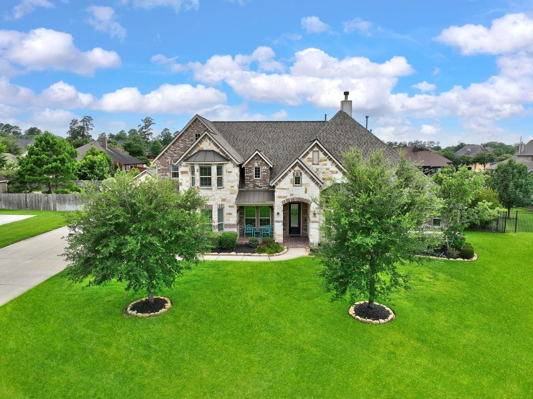 40607 Remington Ln