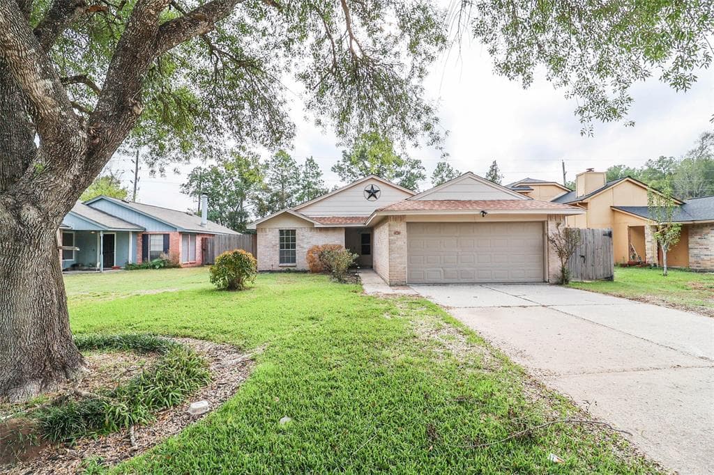4726 Hickorygate Dr