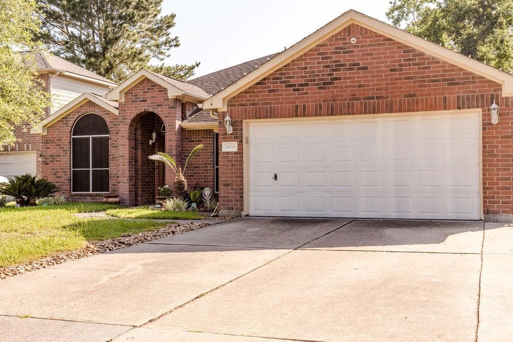 24018 Spring Way Dr