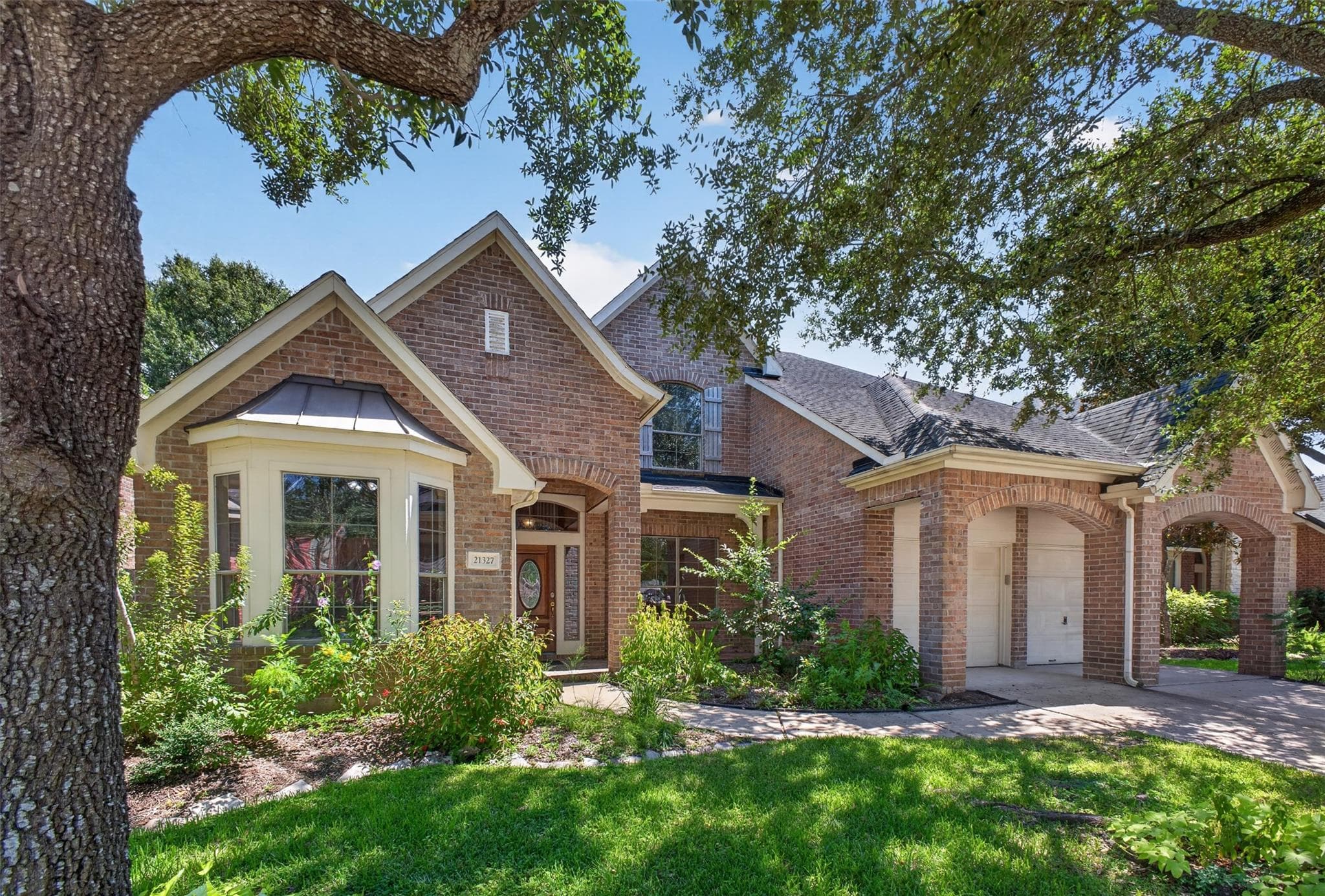 21327 Pennshore Ln