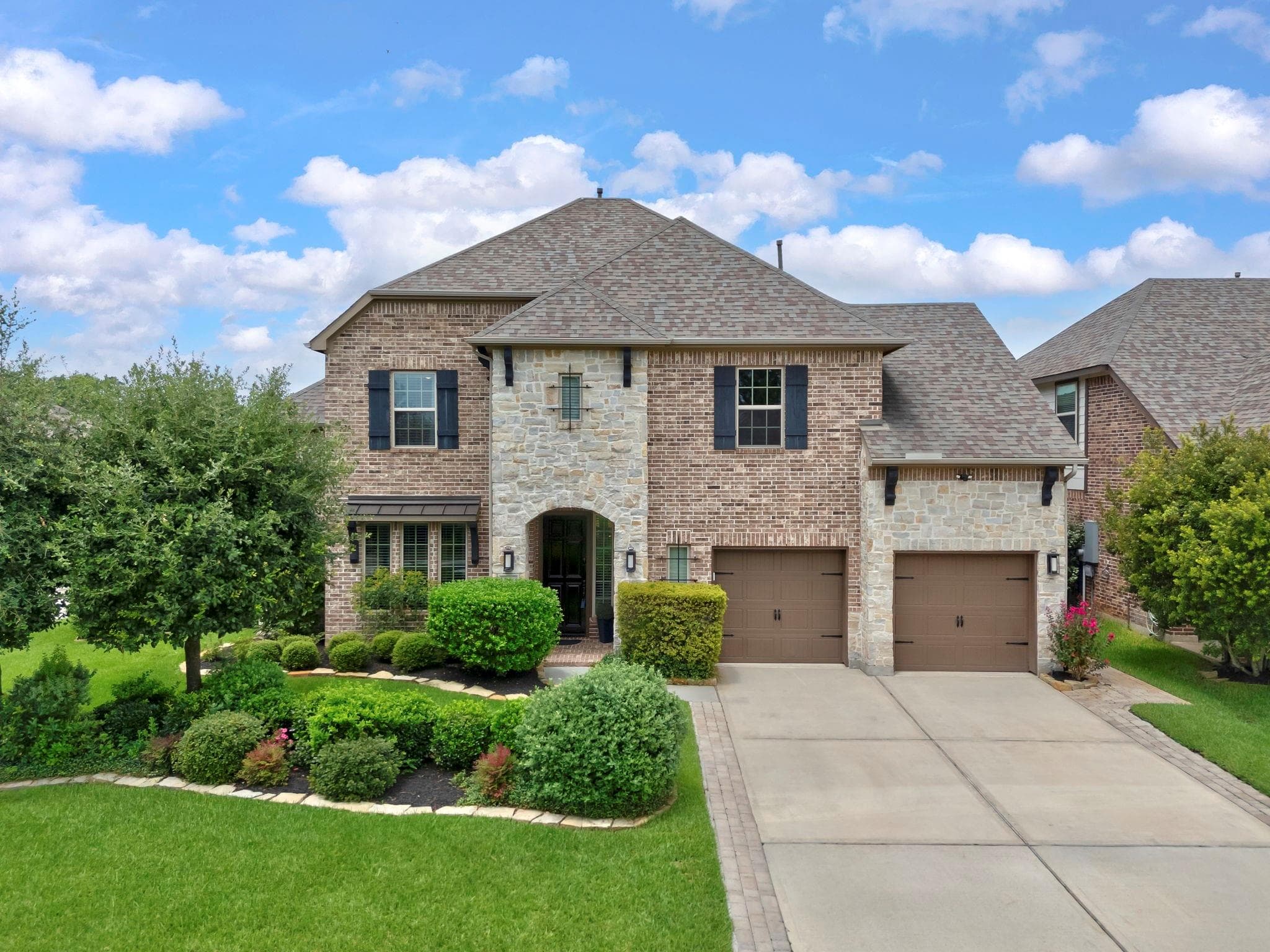 Main property image