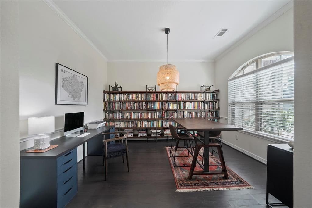 Gallery image 4