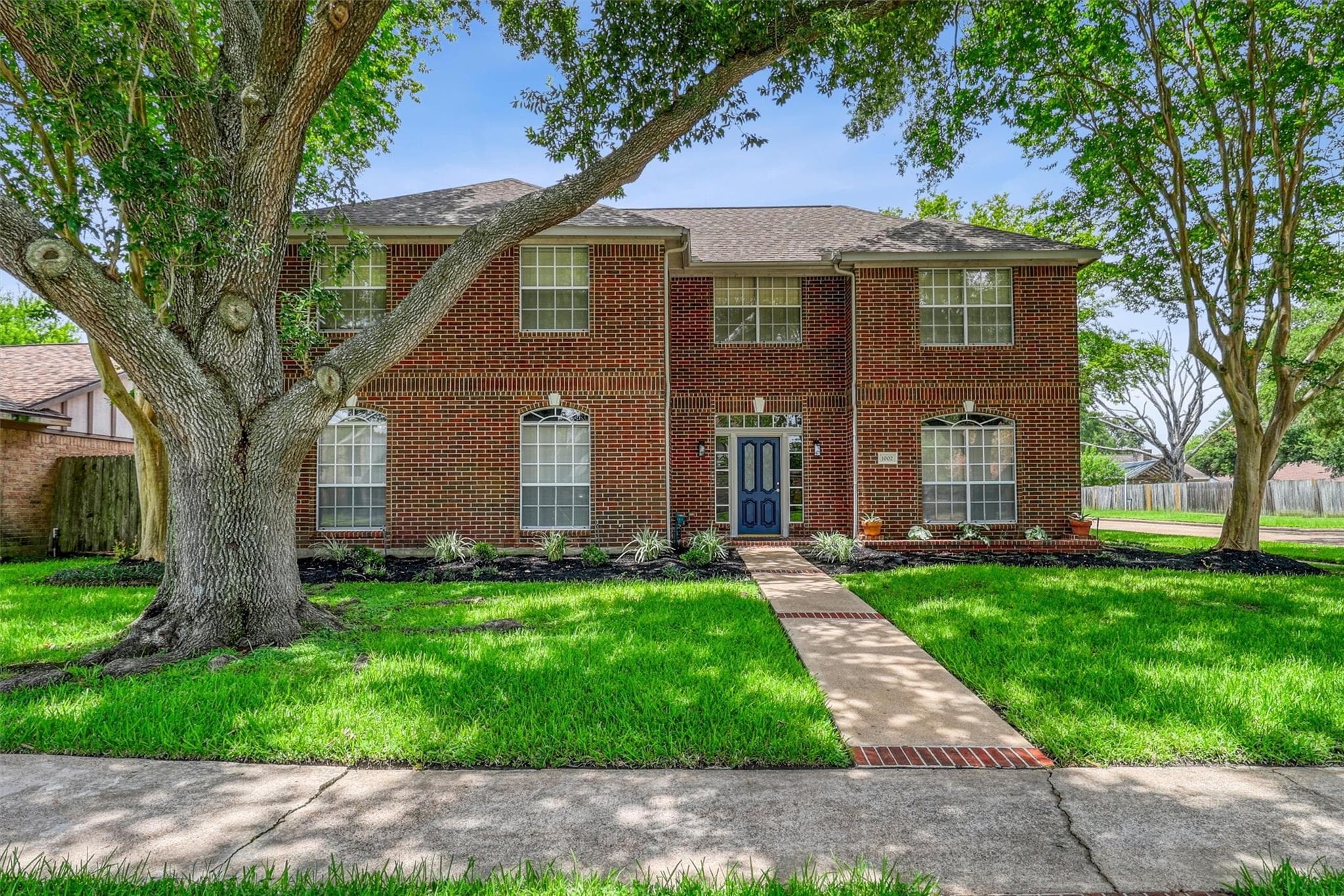 1002 Hidden Canyon Rd