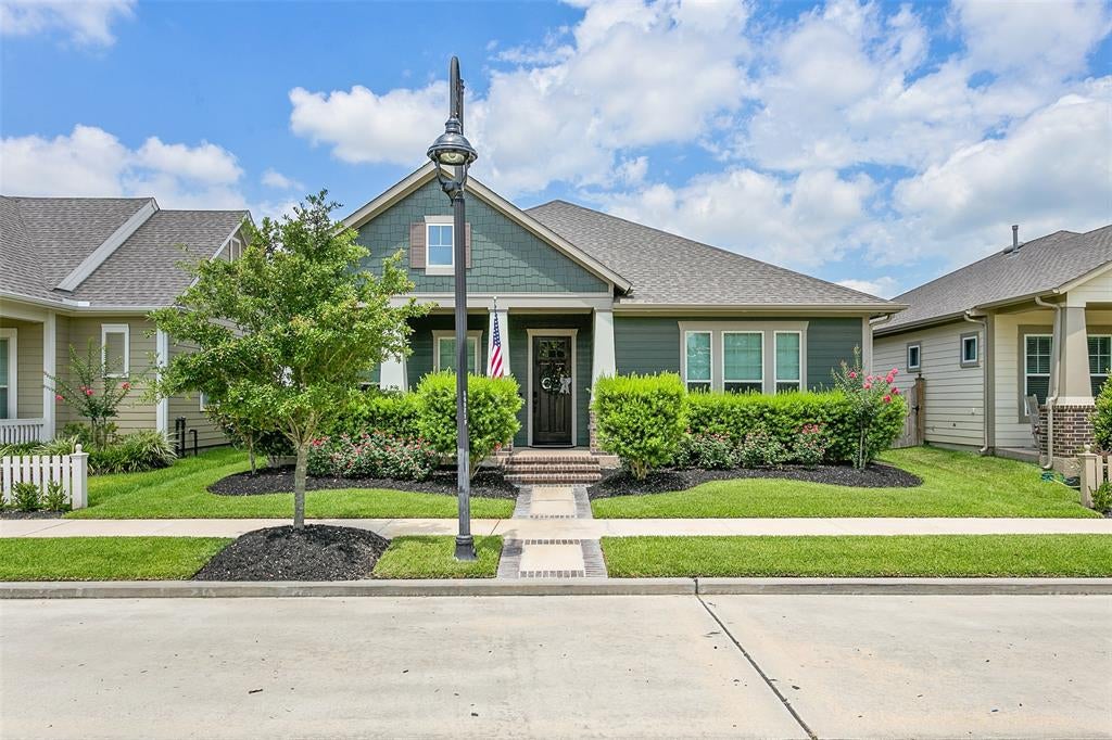 16715 Seminole Ridge Dr
