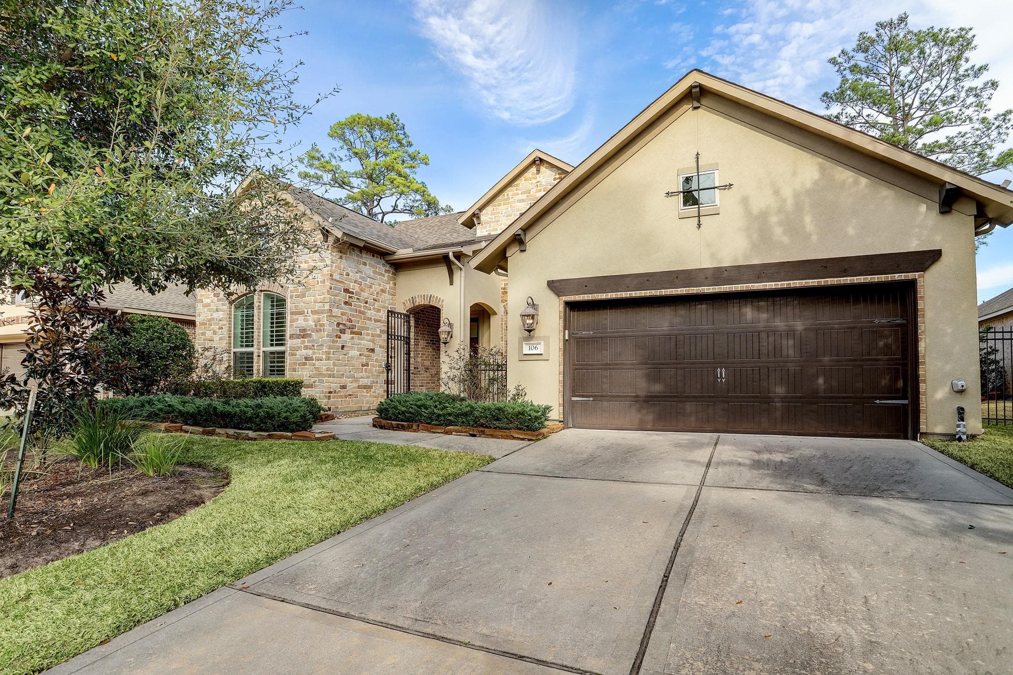 106 N Braided Branch Dr