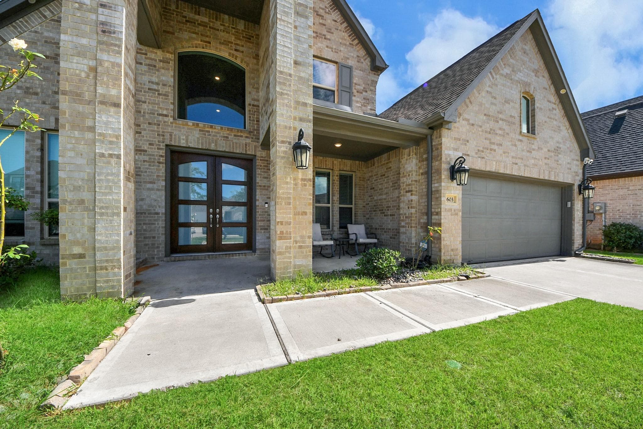 Main property image