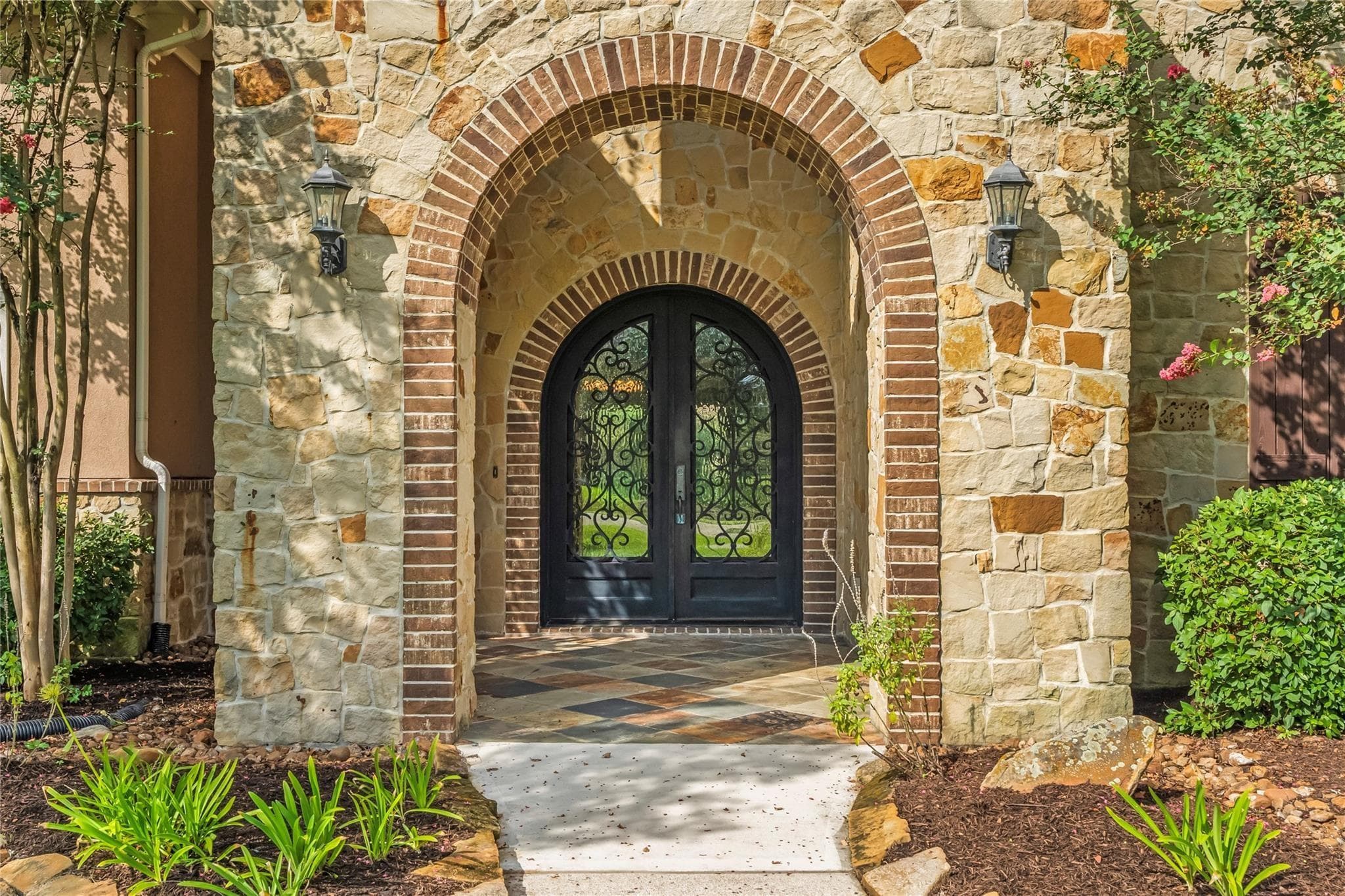 Gallery image 4