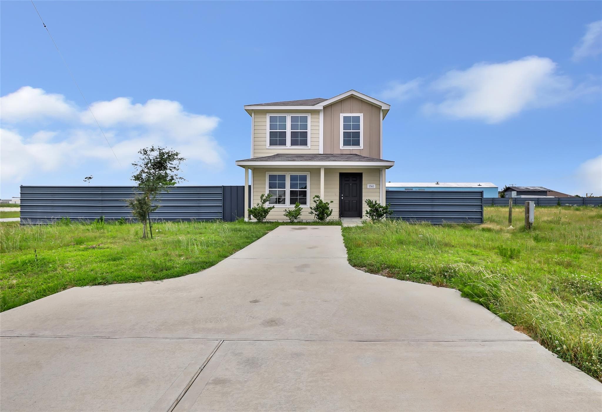1561 Road 5708