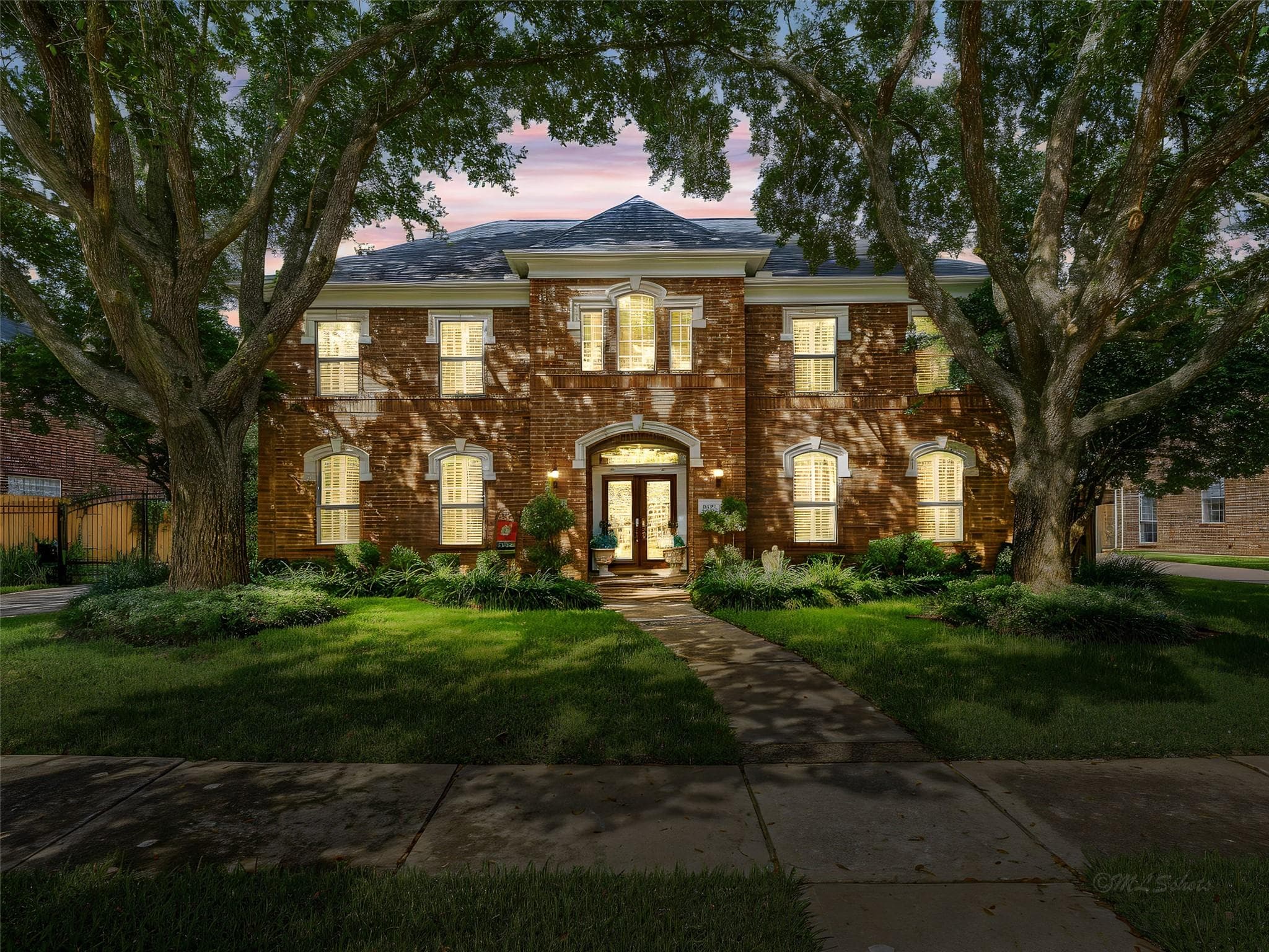 3018 Meadow Pond Dr