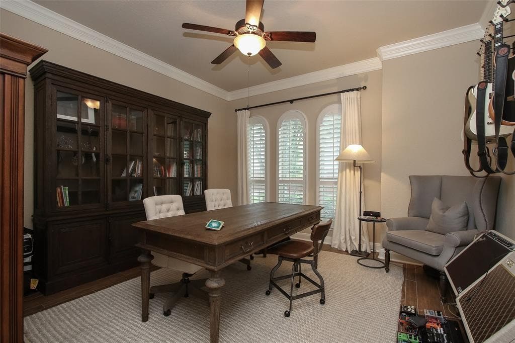 Gallery image 4