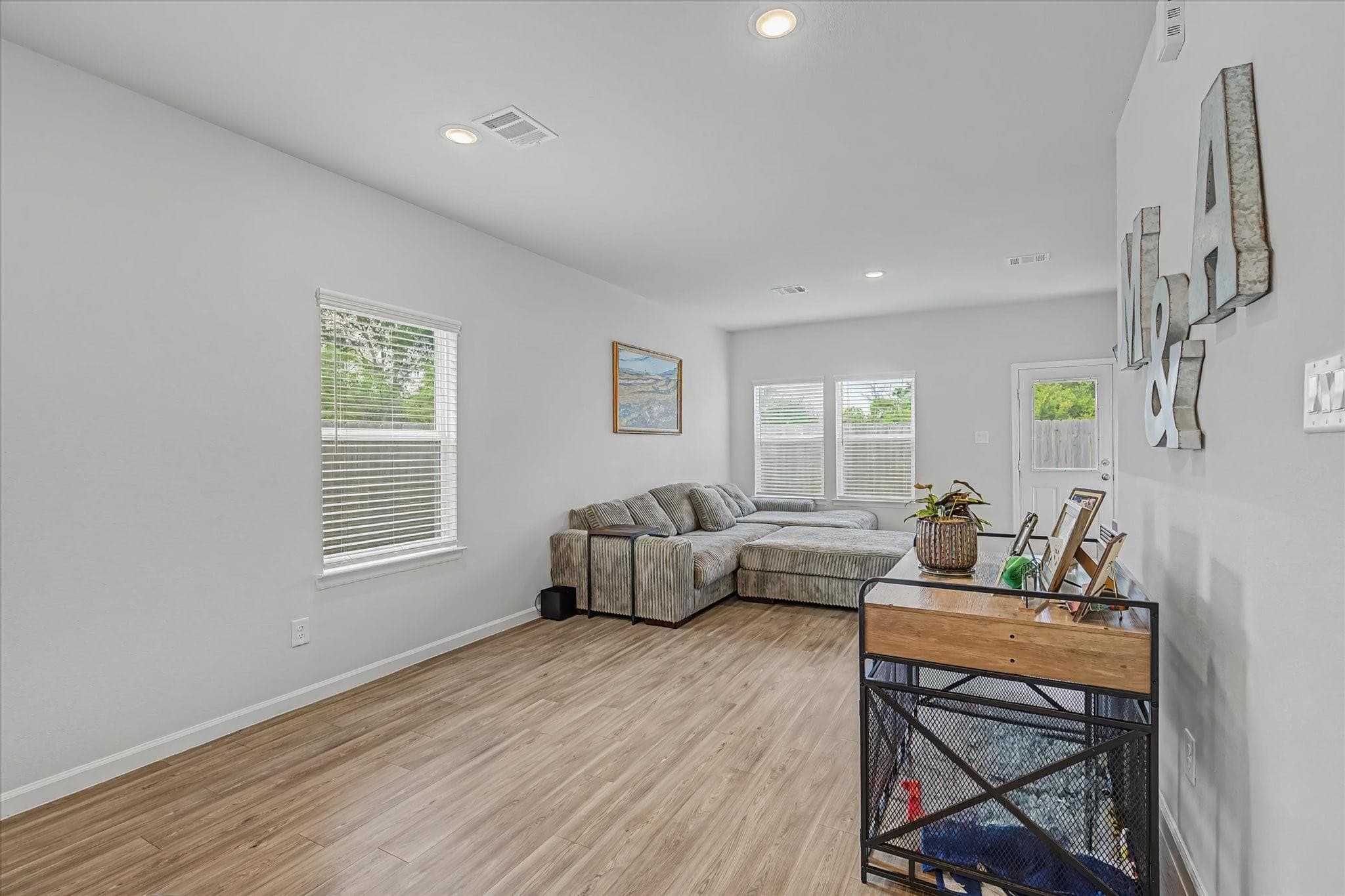 Gallery image 5