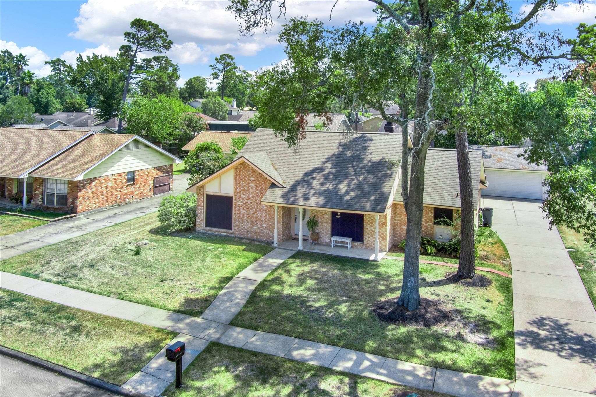 Main property image