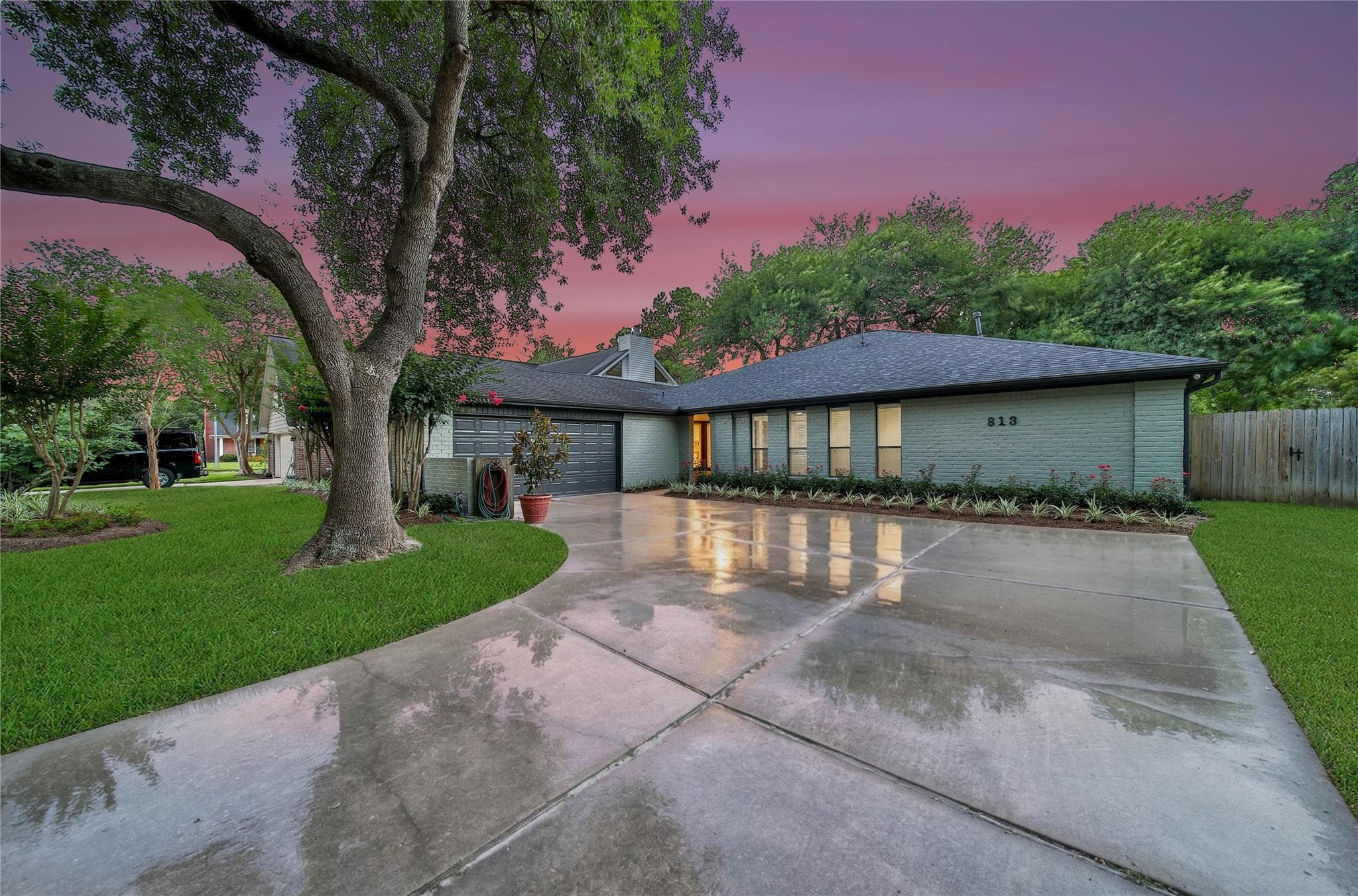 813 E Green Belt Dr