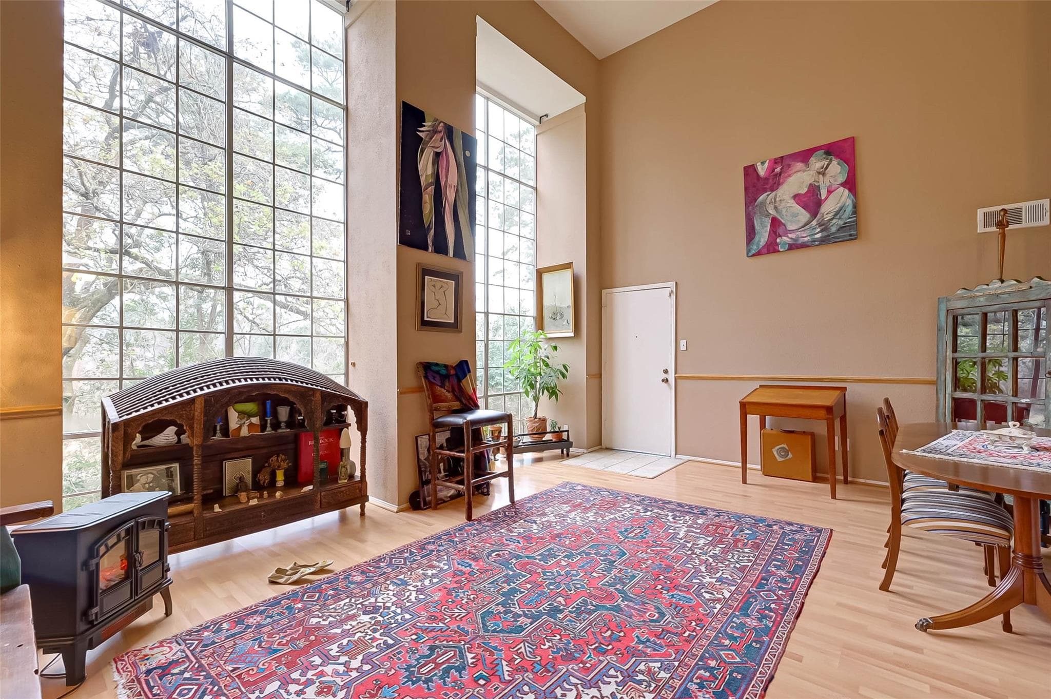 Gallery image 2