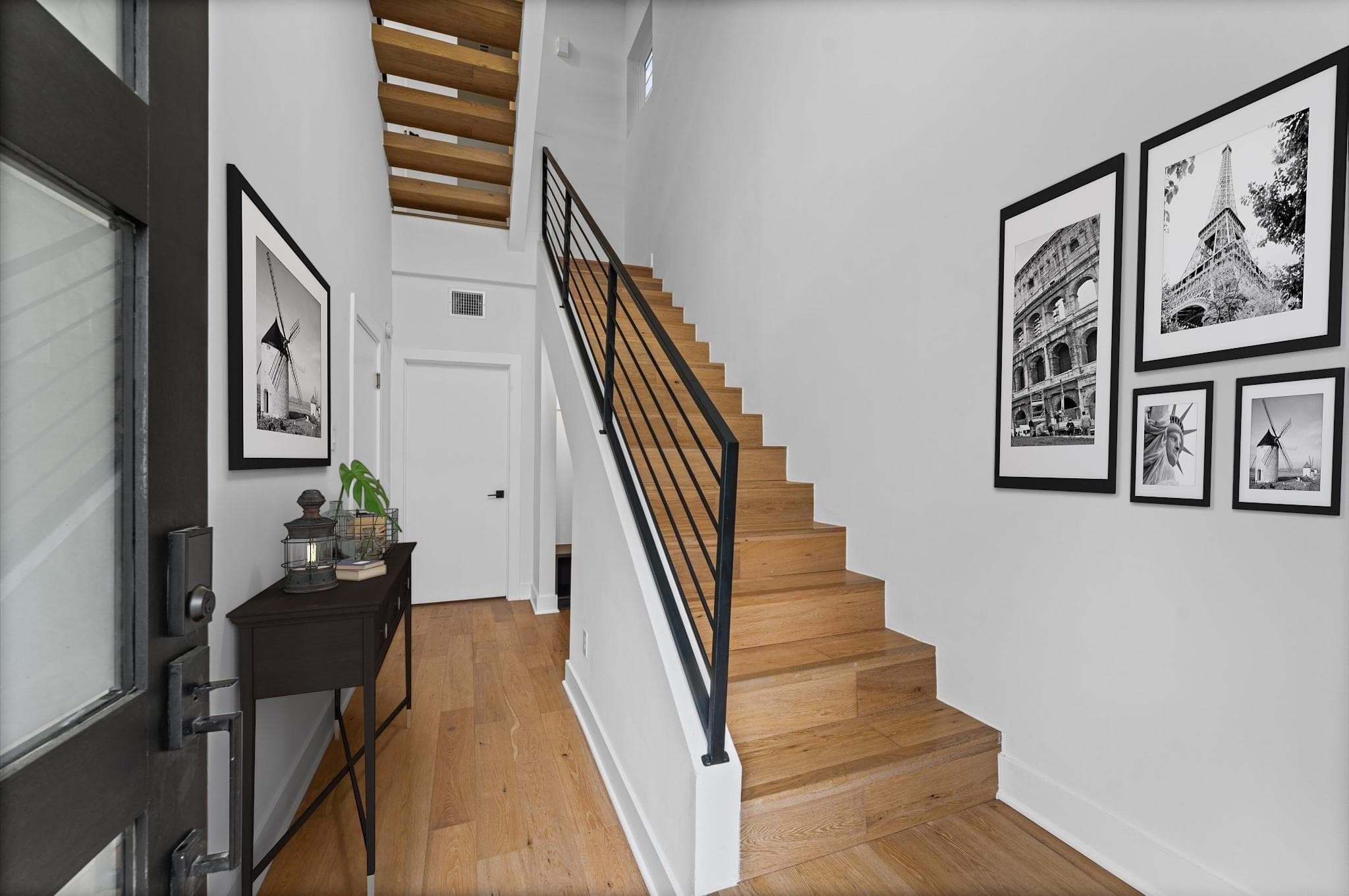 Gallery image 4