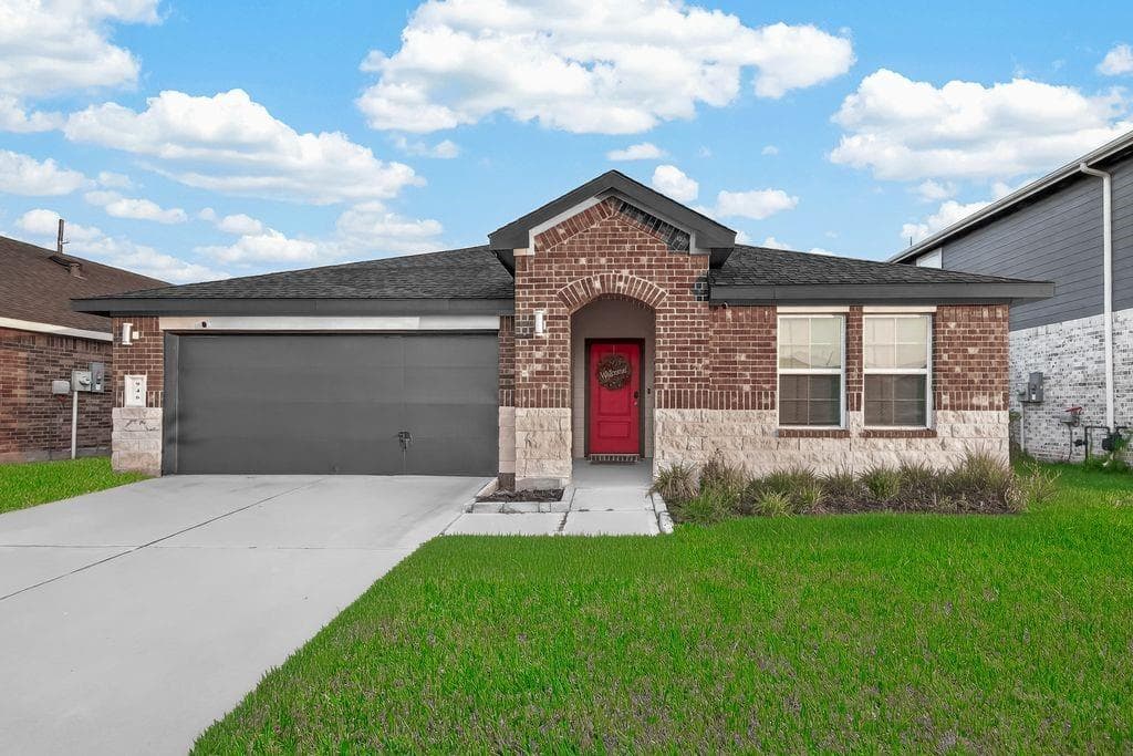 946 Curly Angora Ct