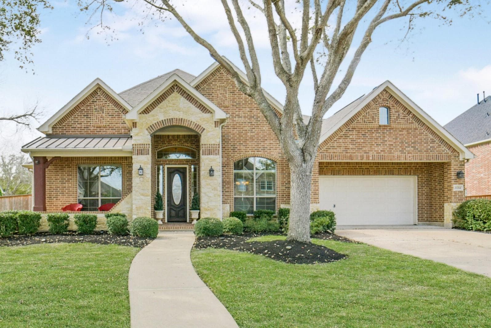 Main property image