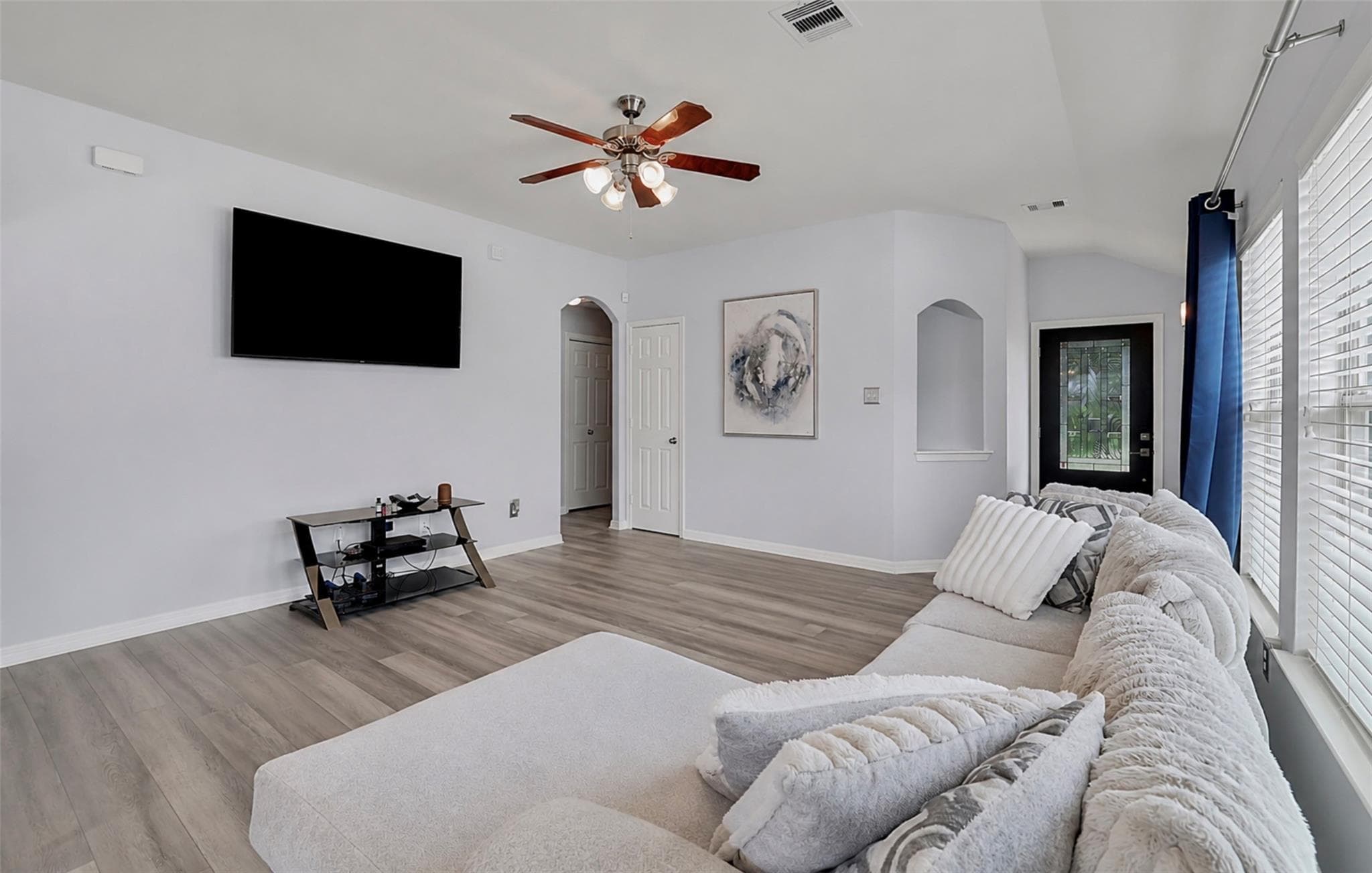 Gallery image 3