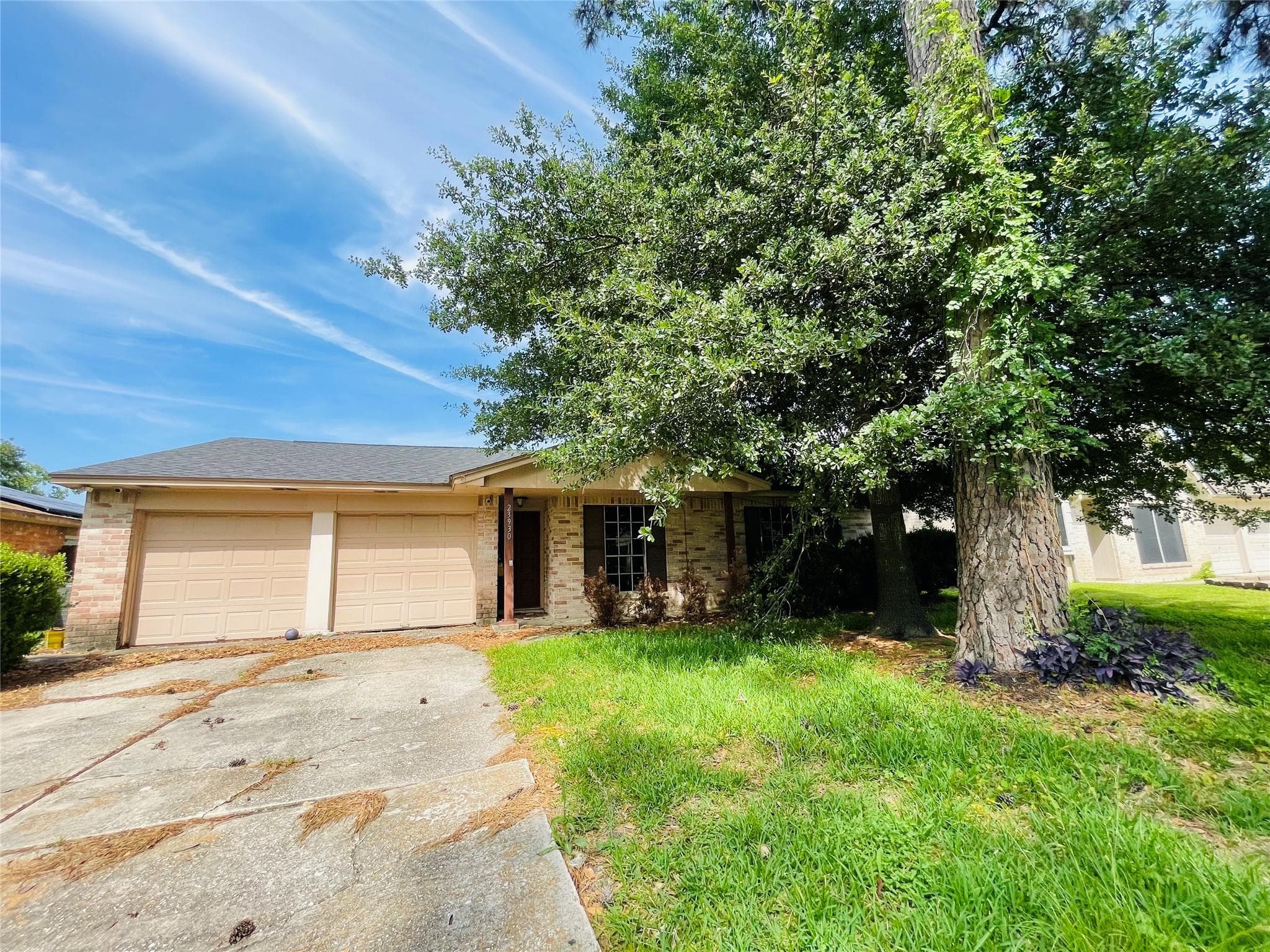 23930 Verngate Dr