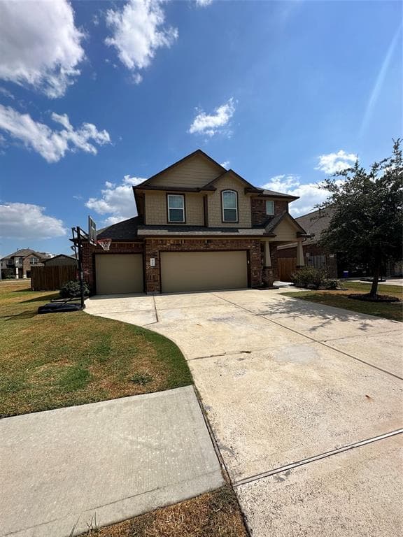 4726 Sheila Dr
