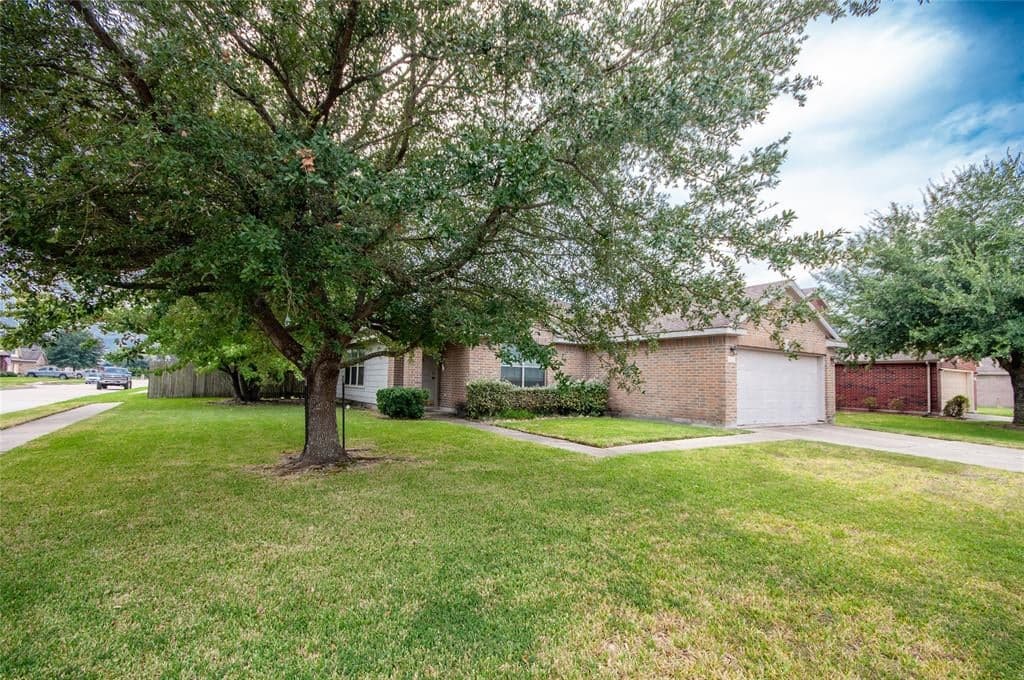 4826 Bentonite Blvd