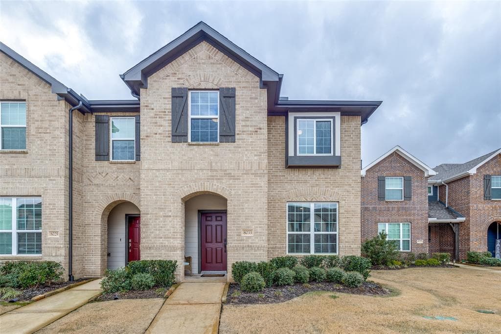 8033 Scanlan Trl