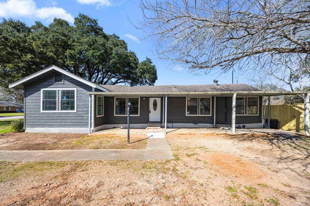 1006 Bartlett Rd