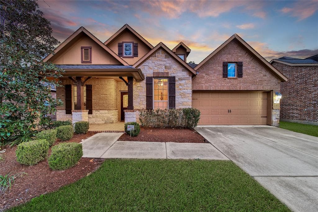 Main property image