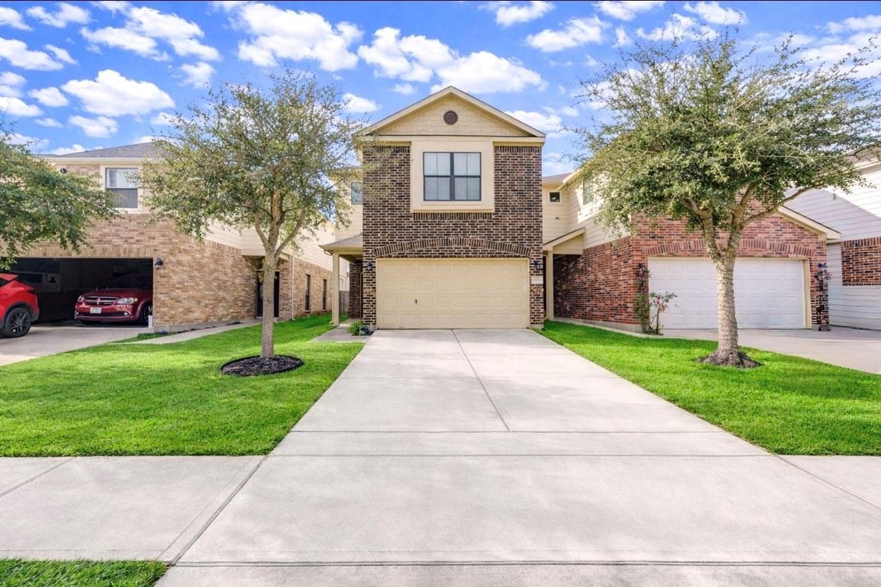 6711 Sharpstone Creek Ln