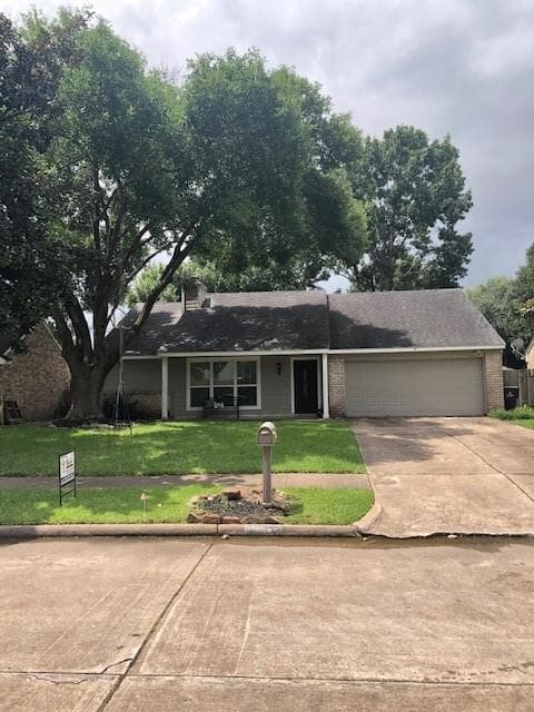 18007 Holly Forest Dr