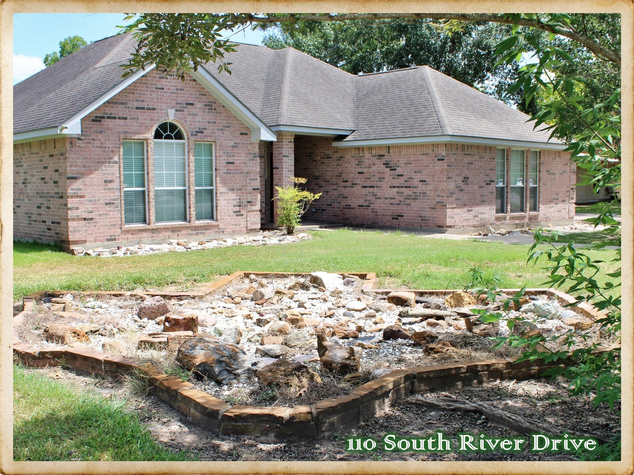 110 S River Dr