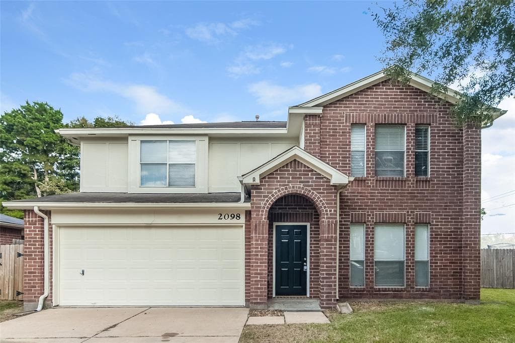 Main property image