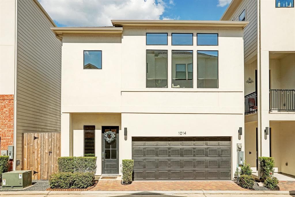 1014 Green Kensington Dr