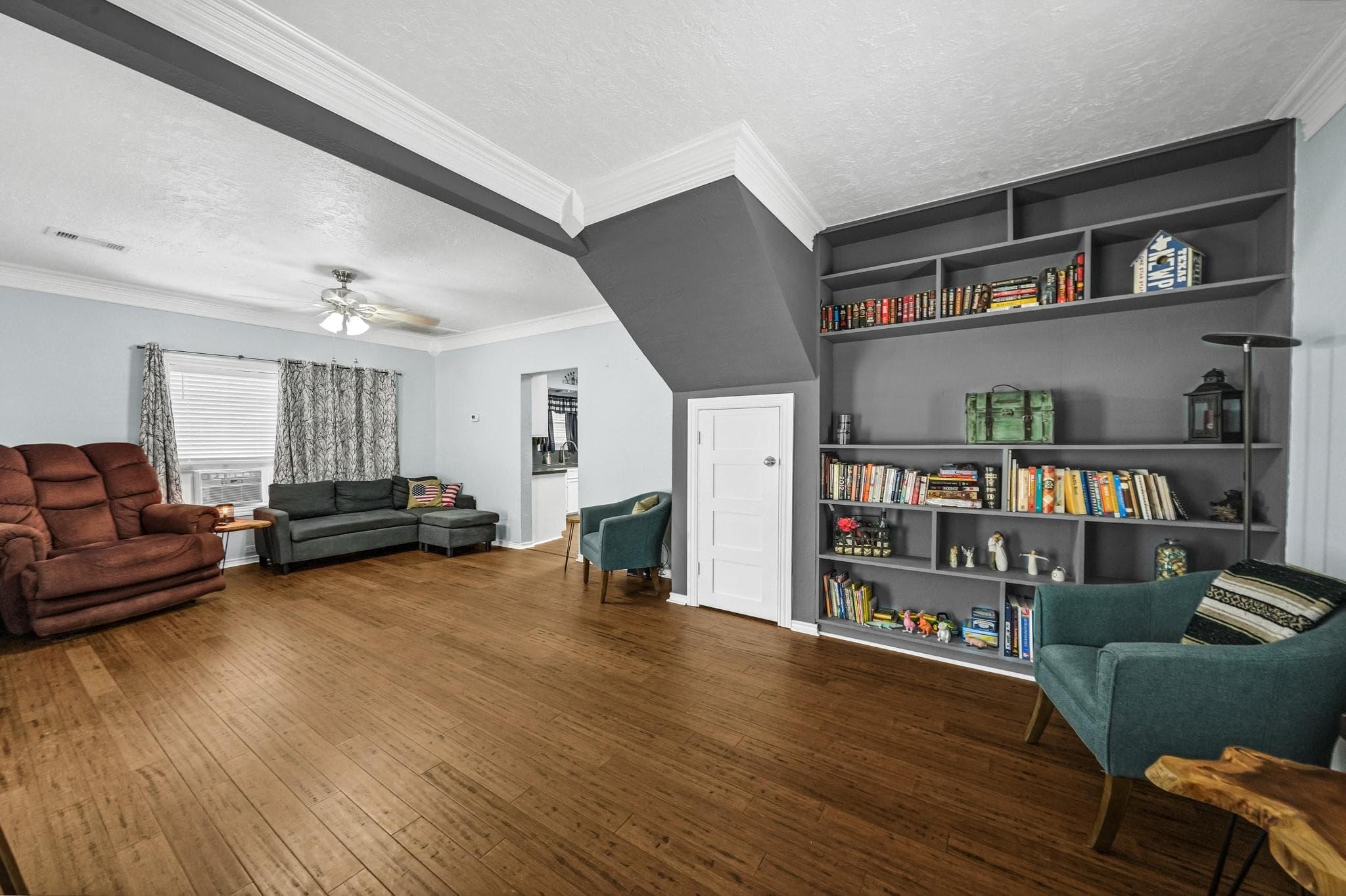 Gallery image 3