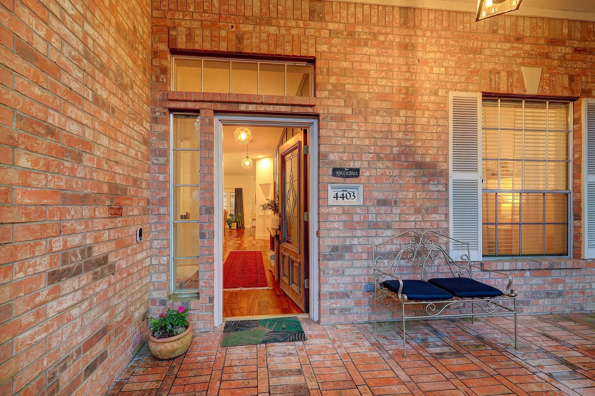 Gallery image 3