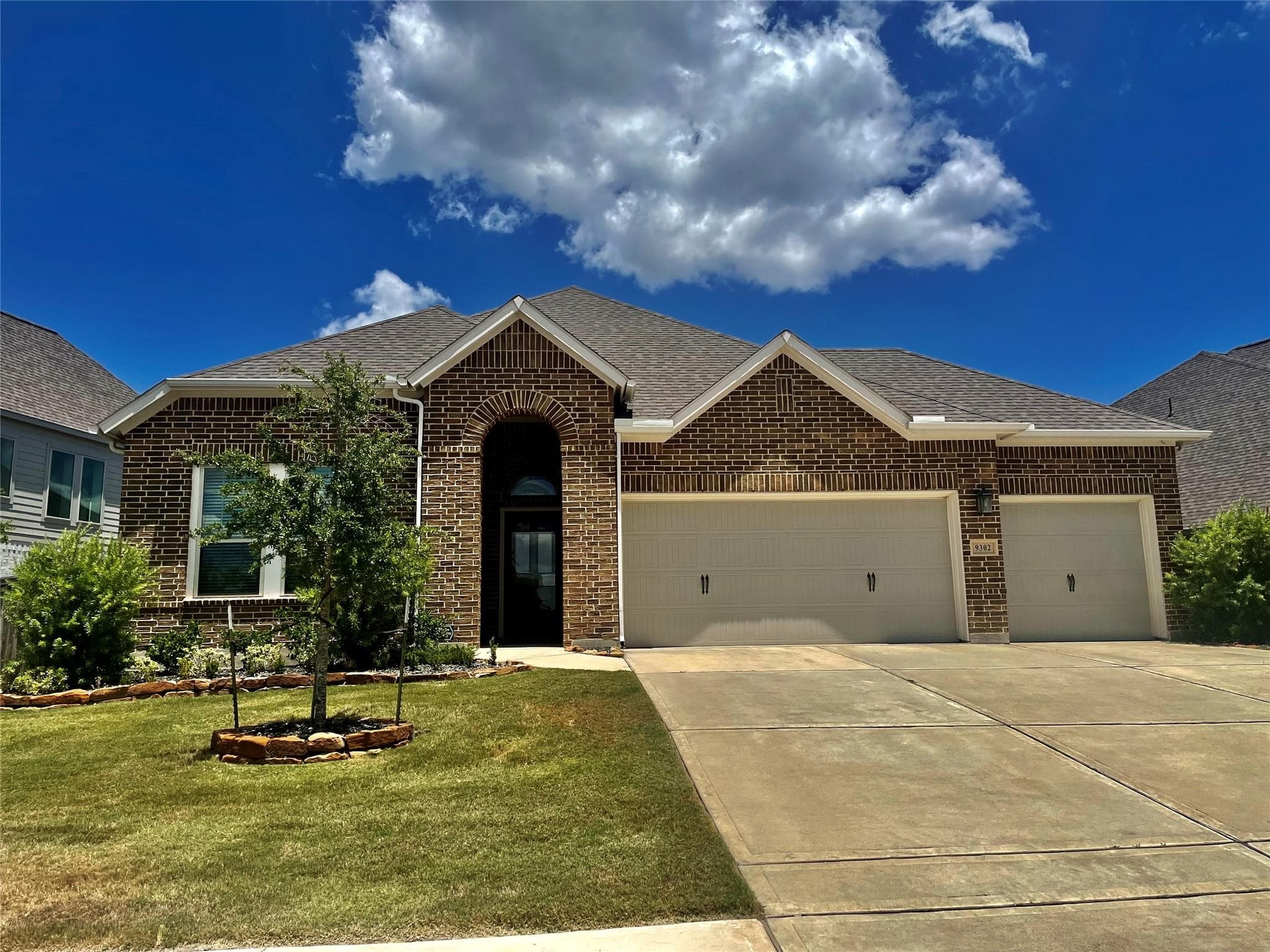 9302 Mont Ellie Ln