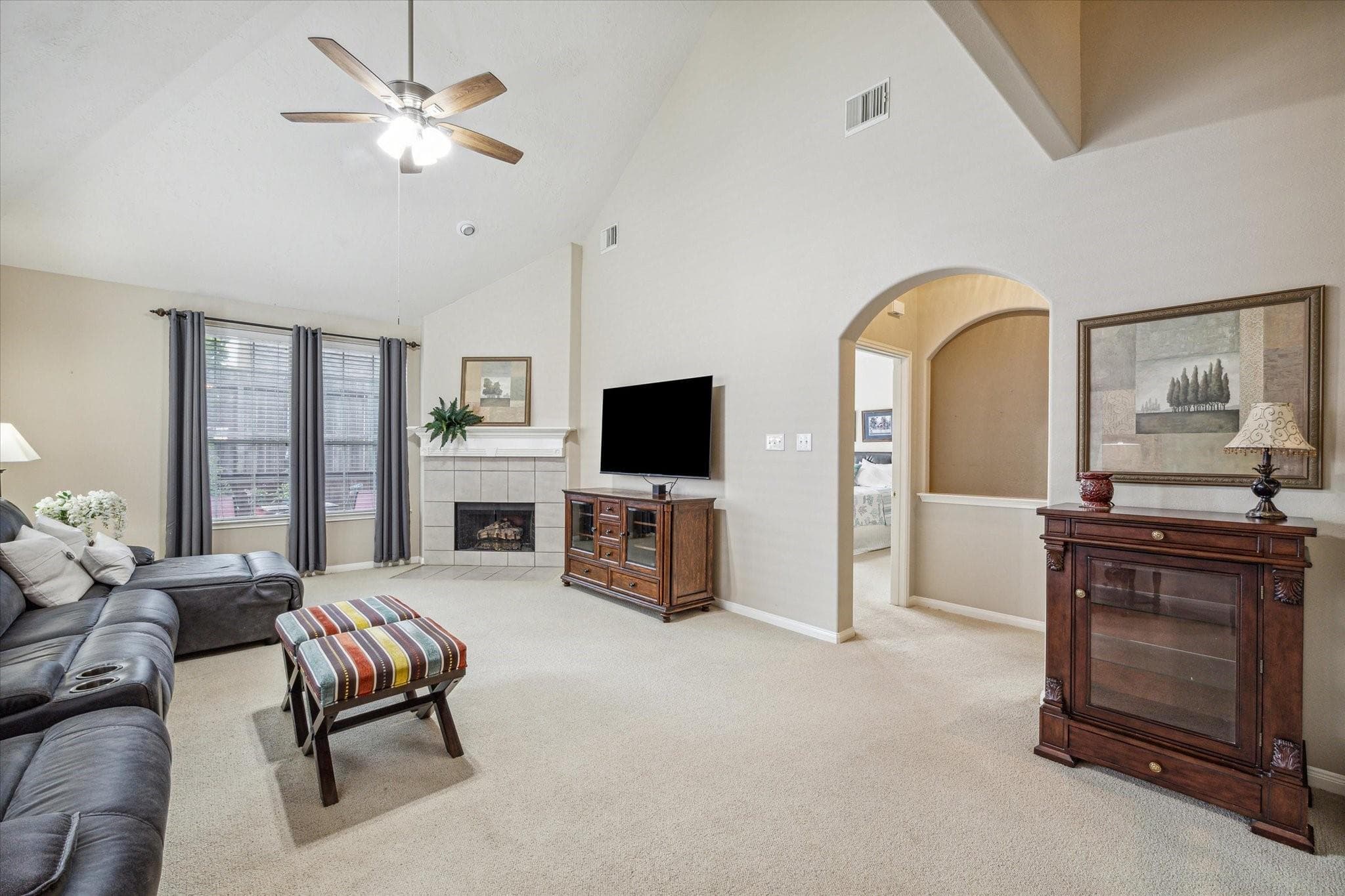 Gallery image 3