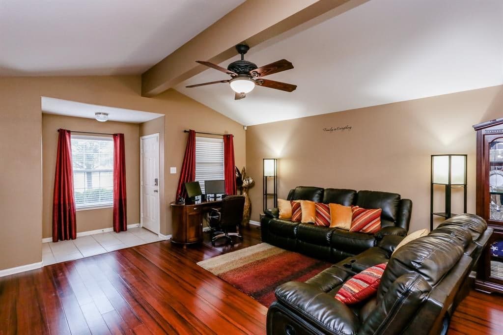 Gallery image 4