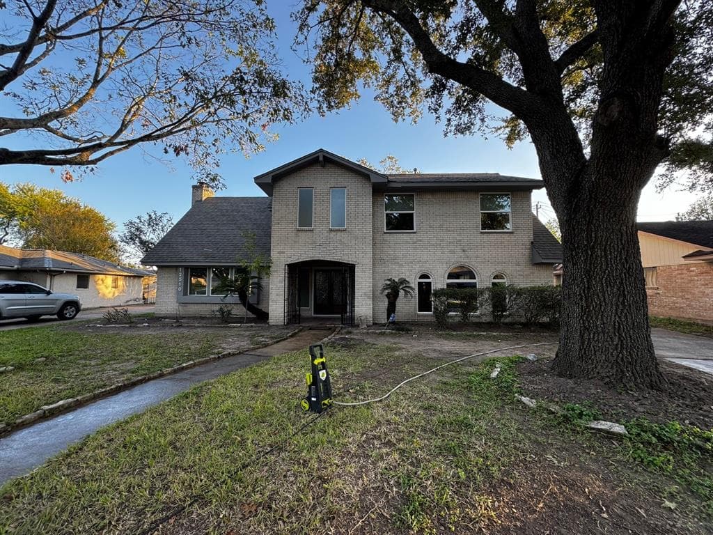 12510 Wrenthorpe Dr