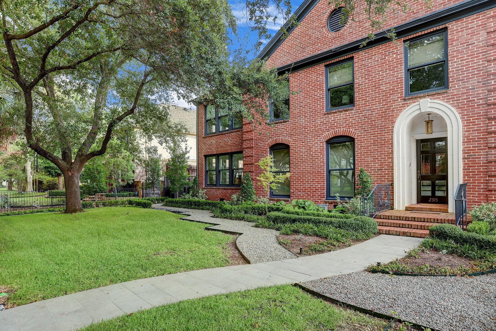 Gallery image 4