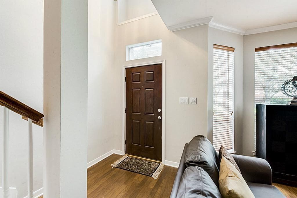 Gallery image 2